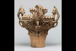 Vessel with a Flame-Like Rim
Provided by: ColBase